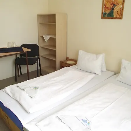 Hotel Slavia 2*
