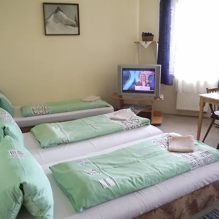 Hotel Slavia 2*