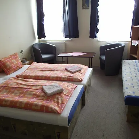 Hotel Slavia 2*